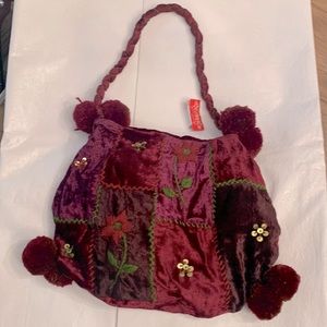 New April Cornell snap close patchwork purse